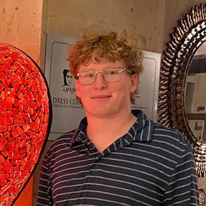 Meet your Posher, Aiden